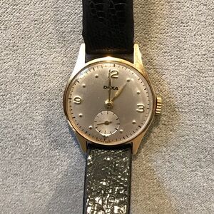 Vintage Doxa 14k Watch